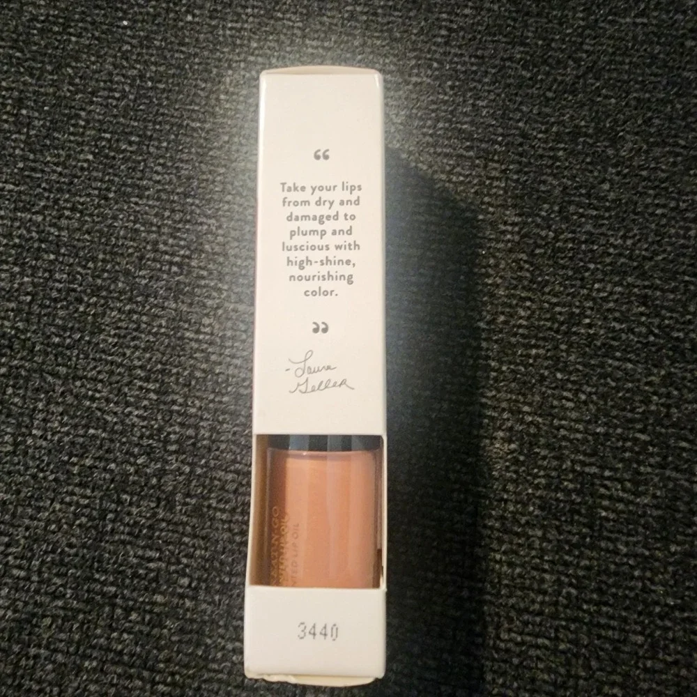Laura Geller Treat-N-Go Tinted Lip Oil Finish Line 0.13 FL OZ - NEW BOX RIPPED
